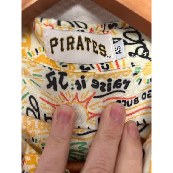 2025 Pittsburgh Pirates Hawaiian Shirt Short Sleeve Adult Small Giveaway 8/9/25 - Picture 5 of 8